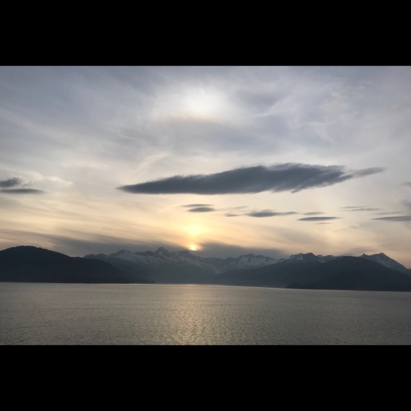 Meet your Posher, Elise - Picture 1 of 1